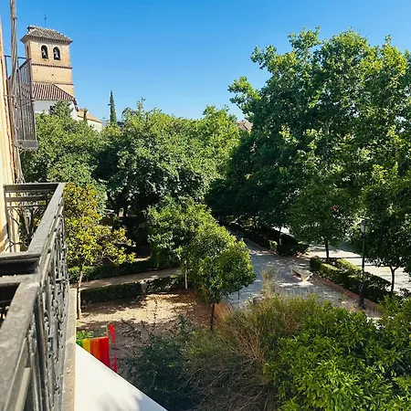 Spacious 3-bedroom Family In The Historic Center, Albaicin Διαμέρισμα *