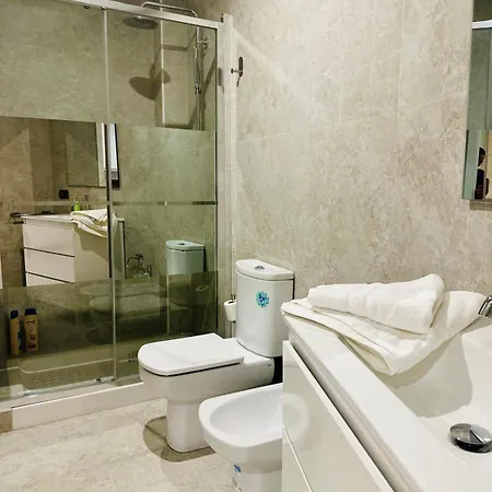 Apartament Spacious 3-bedroom Family In The Historic Center, Albaicin Grenada
